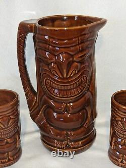 Vintage TWOS COMPANY Hawaiian TIKI Polynesian PITCHER JUG & TUMBLERS Mug Bar SET