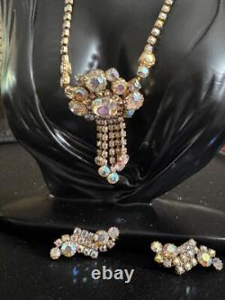 Vintage Unique Design necklace set two pairs of clip on earrings and a necklace