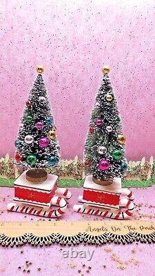 Vtg Christmas Santa Holly Sleigh Reindeer Candy Cane Candle Holders THREE TREES