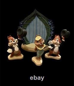 WDCC Walt Disneys Two Chips and a Miss Four Pieces Set Originals read