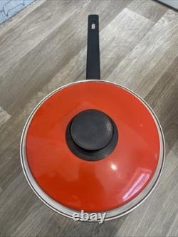 WE Vintage Flower Power 1970's 2 X Saucepans With Lids Great British Enameled