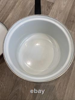 WE Vintage Flower Power 1970's 2 X Saucepans With Lids Great British Enameled