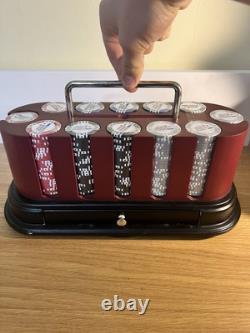 WPT Wooden Spinning poker chip set 300 Chips, 2 Packs of cards