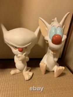 Warner Brothers. Pinky and the Brain Character Two-body Statue Set Used K956/MN