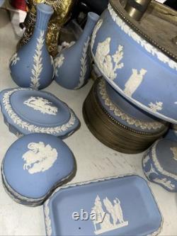 Wedgewood Jasper Collection 10 Piece Lamp, Two Vases Seven Other Pieces