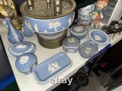 Wedgewood Jasper Collection 10 Piece Lamp, Two Vases Seven Other Pieces
