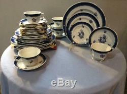 Wedgwood Springfield stoneware Georgetown collection THiRTY-TWO piece set
