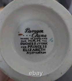 1926 Paragon Porcelaine Fine Deux pour Joie Service à Thé de 21 Pièces et Assiette à Gâteau en Très Bon État