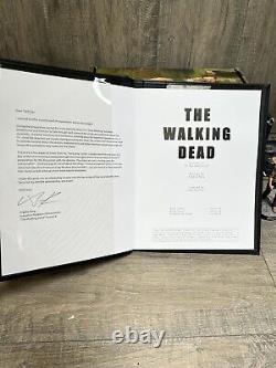 2018 AMC The Walking Dead Boîte d'Approvisionnement avec Deux FUNKO POP Exclusifs