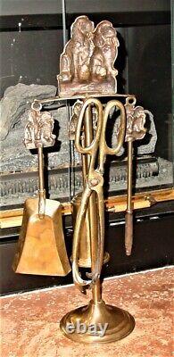 Antique Original European Complet Fireplace Brass Tool Set Deux Espagnols Motif