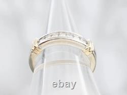 Bague de mariage en or 14K bicolore avec diamants sertis en channel, bague d'anniversaire empilable Bague de mariage en or 14K bicolore avec diamants sertis en channel, bague d'anniversaire empilable