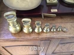 Balances en laiton vintage S Maw Son and Sons, très collectables, deux ensembles de poids en laiton.