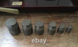 Balances en laiton vintage S Maw Son and Sons, très collectables, deux ensembles de poids en laiton.