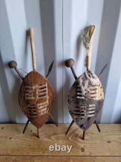 Bouclier authentique de guerrier zoulou en véritable peau d’animal, décor tribal unique (lot de deux)