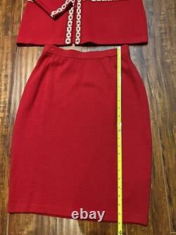 COLLECTION ST. JOHN Cardigan et Jupe Tricot Rouge Russe Or Taille 4