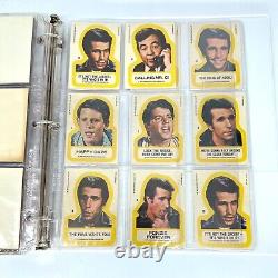 Cartes et autocollants Vintage HAPPY DAYS complet Deux ensembles 1976 Topps 1ère série