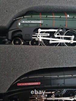 Coffret de collection Hornby de 3 x Sir Ralph Wedgewood