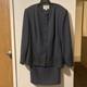 Collection Ex&eacute;cutive Ensemble Veste Et Jupe Orn&eacute;s De Perles Pour Femme Grande Taille 24w Gris Fonc&eacute; Formel