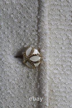 Collection ST. JOHN Veste et jupe blanc cassé taille L 10 12 costume 2 pièces boutons bordure à franges
