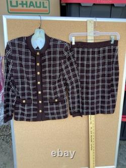 Collection St John Ensemble de 2 pièces Cardigan et Jupe Sable/Blanc Taille 2 Neuf
