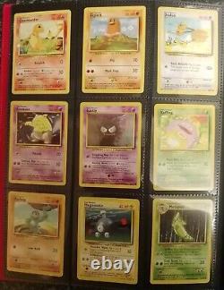 Collection de cartes Pokémon de la série de base Ex/Nm Charizard et deux PSA 8 Holos presque complètes (94/102)