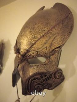 Collection de masques Predator, lot de deux pièces de collection, réplique très lourde faite à la main