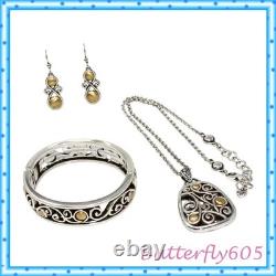 Collier Brighton Adara, bracelet, boucles d'oreilles, set à deux tons, pochette, retiré.