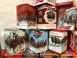Complete Set De Budweiser Holiday Steins 1980-2018 Plus Deux Lim-ed Steins