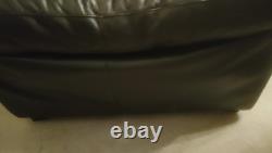 DEUX Canapés en Cuir 3 Places (Collecte Rapide Nécessaire)