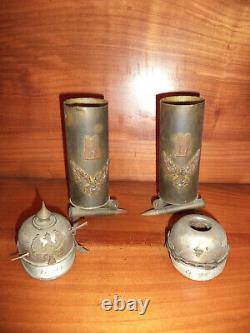 Deux Inkwell Patriotiques De La Première Guerre Mondiale Ont Posé Le Casque Prussien Reims Cathedral Bombage