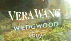 Ensemble De Deux Vera Wang Wedgwood Avec Love Frames Silverplate 8 X10 & 5 X 7 Nouveau