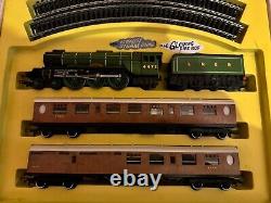 Ensemble TRIANG-HORNBY RS. 608 FLYING SCOTSMAN, toutes les pièces d'origine, fonctionne bien