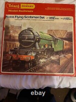 Ensemble TRIANG-HORNBY RS. 608 FLYING SCOTSMAN, toutes les pièces d'origine, fonctionne bien