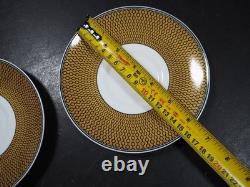 Ensemble complet de thé Wedgwood Cunard pour deux, théière, pichet, pot à sucre, tasses et sous-tasses.