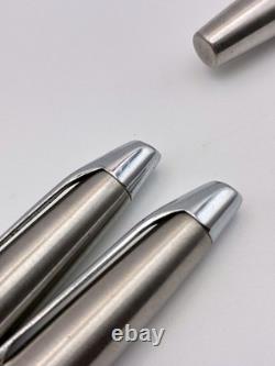 Ensemble de 2 stylos plume PILOT Myu 701 argentés courts, plume F et M, vintage