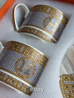 Ensemble de 2 tasses à café/thé en porcelaine or avec logo big d'Hermès Mosaique au 24