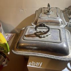 Ensemble de 5 pièces antiques en argent plaqué anglais Sheffield, couverts, en deux parties séparées