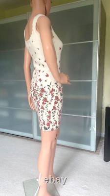 Ensemble de cardigan en laine féminine florale romantique vintage de la collection Hugo Buscati