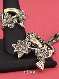 Ensemble de chaîne en argent sterling bicolore avec 16 fleurs et colibris, accompagné d'une bague taille 8.