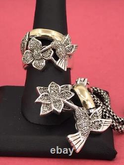 Ensemble de chaîne en argent sterling bicolore avec 16 fleurs et colibris, accompagné d'une bague taille 8.
