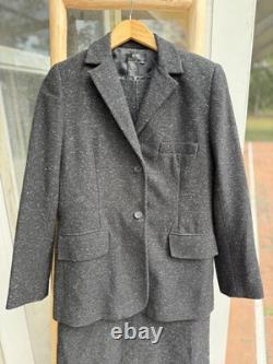 Ensemble de costume blazer en mélange de laine BCBG Max Azria gris taille 4 6 Ensemble de costume blazer en mélange de laine BCBG Max Azria gris taille 4 6