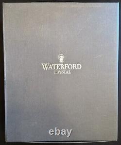 Ensemble de deux (2) flûtes à champagne en cristal d'améthyste Waterford LISMORE neuf dans sa boîte (NIB)