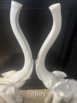 Ensemble de deux éléphants en bois vintage