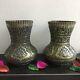 Ensemble De Deux Rares Vases De Décoration Antique En Laiton Persan Islamique