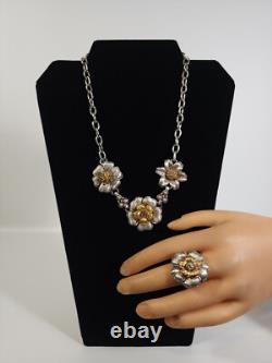 Ensemble de fleurs en cristal rétro de Brighton avec collier réversible bicolore et bague