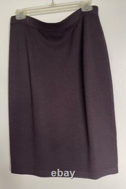 Ensemble de jupe en tricot à sequins Marie Gray de la collection St. John à 2100 $ taille 8