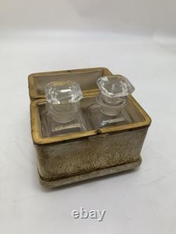 Ensemble de parfum Rimmel antique du 19e siècle, deux flacons en verre dans un étui de voyage en velours, Londres