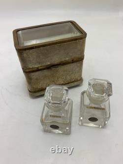 Ensemble de parfum Rimmel antique du 19e siècle, deux flacons en verre dans un étui de voyage en velours, Londres