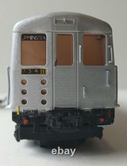 Ensemble de trois voitures R Stock de Transport de Londres en échelle 00 RTR