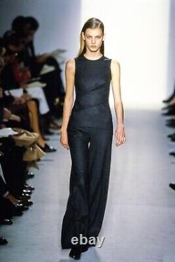 Ensemble en laine grise plissé sans manches de la collection vintage Calvin Klein automne 1997